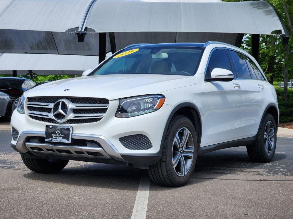 Used 2019 Polar White Mercedes-Benz 300 image 4