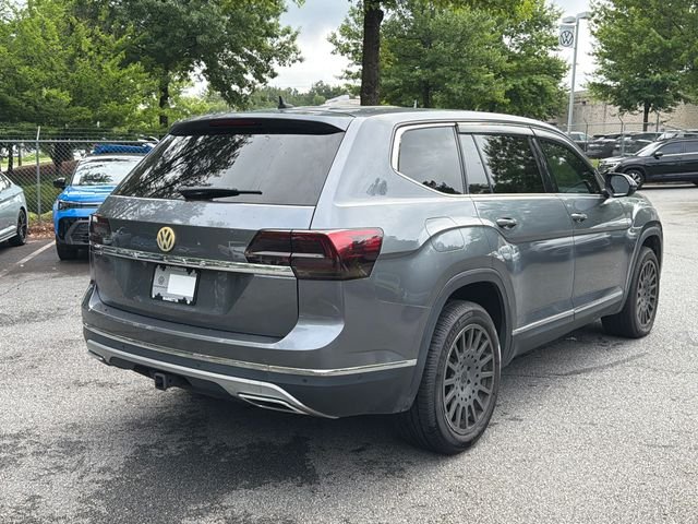 Used 2018 Gray Volkswagen SEL Premium image 5