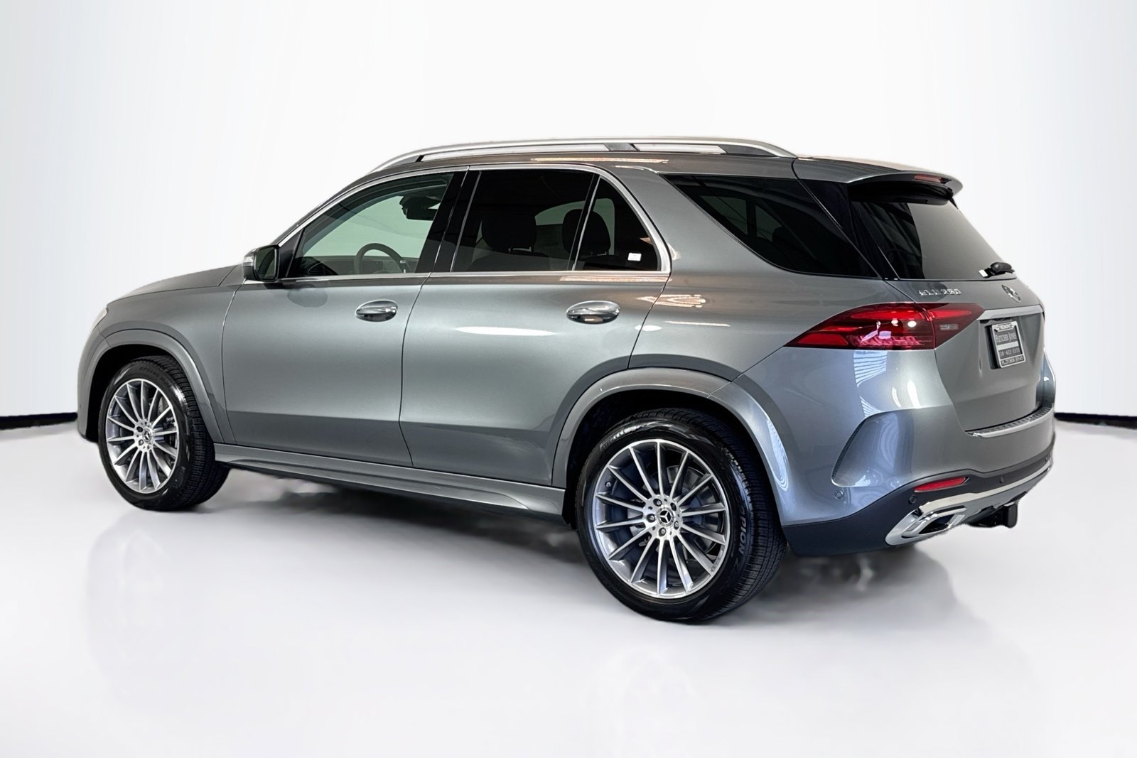 New 2026 Selenite Grey Metallic Mercedes-Benz GLE 350 image 7