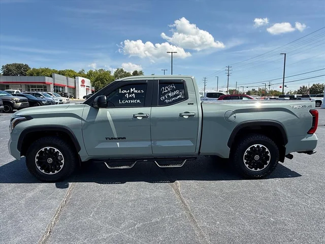 2024 Toyota Tundra SR5 TRD OFF ROAD PREMIUM