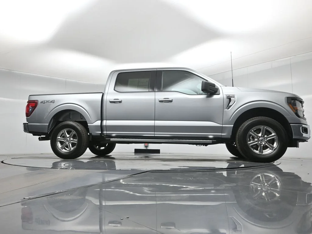 Certified Used 2025 Silver Ford XLT image 4