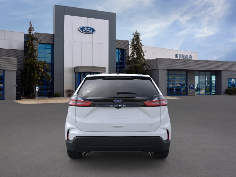 New 2024 Oxford White Ford SE image 5