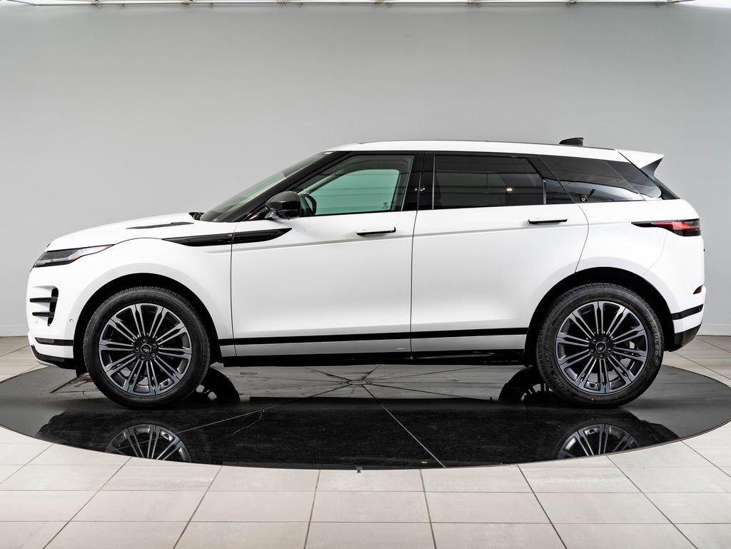 Used 2025 Ostuni Pearl White Metallic Land Rover Dynamic image 5