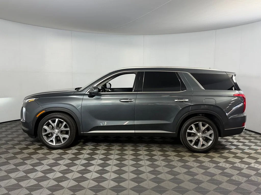 Certified Used 2022 Gray Hyundai SEL image 11