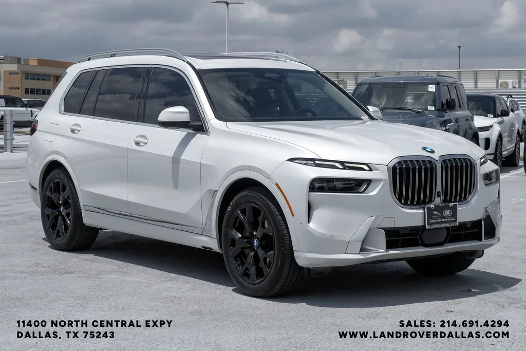 Used 2023 Mineral White Metallic BMW xDrive40i image 6