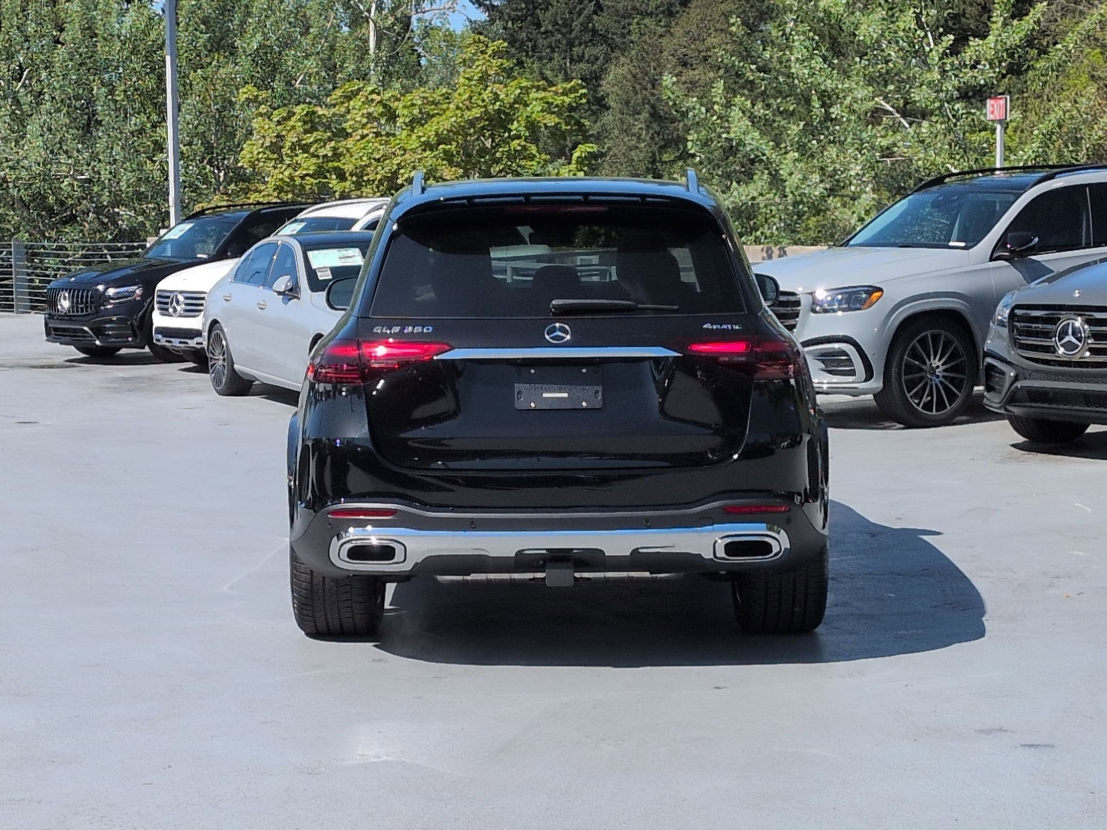 New 2026 Obsidian Black Metallic Mercedes-Benz GLE 350 image 43
