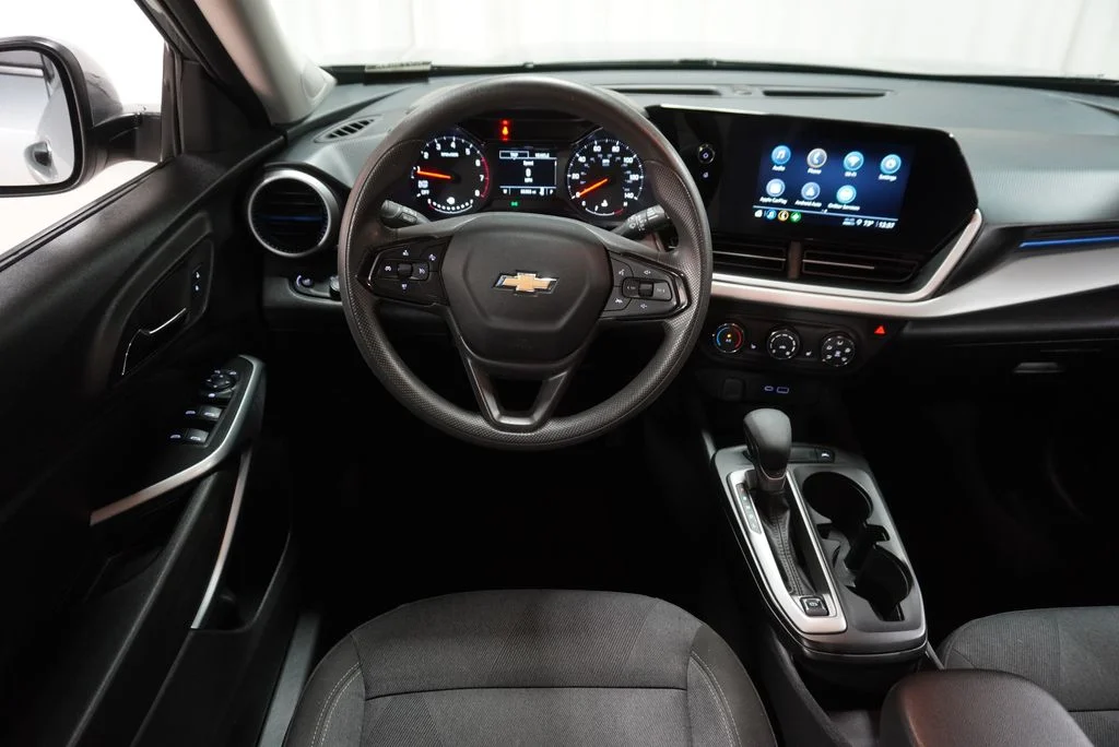 Used 2025 Sterling Gray Metallic Chevrolet LS image 24