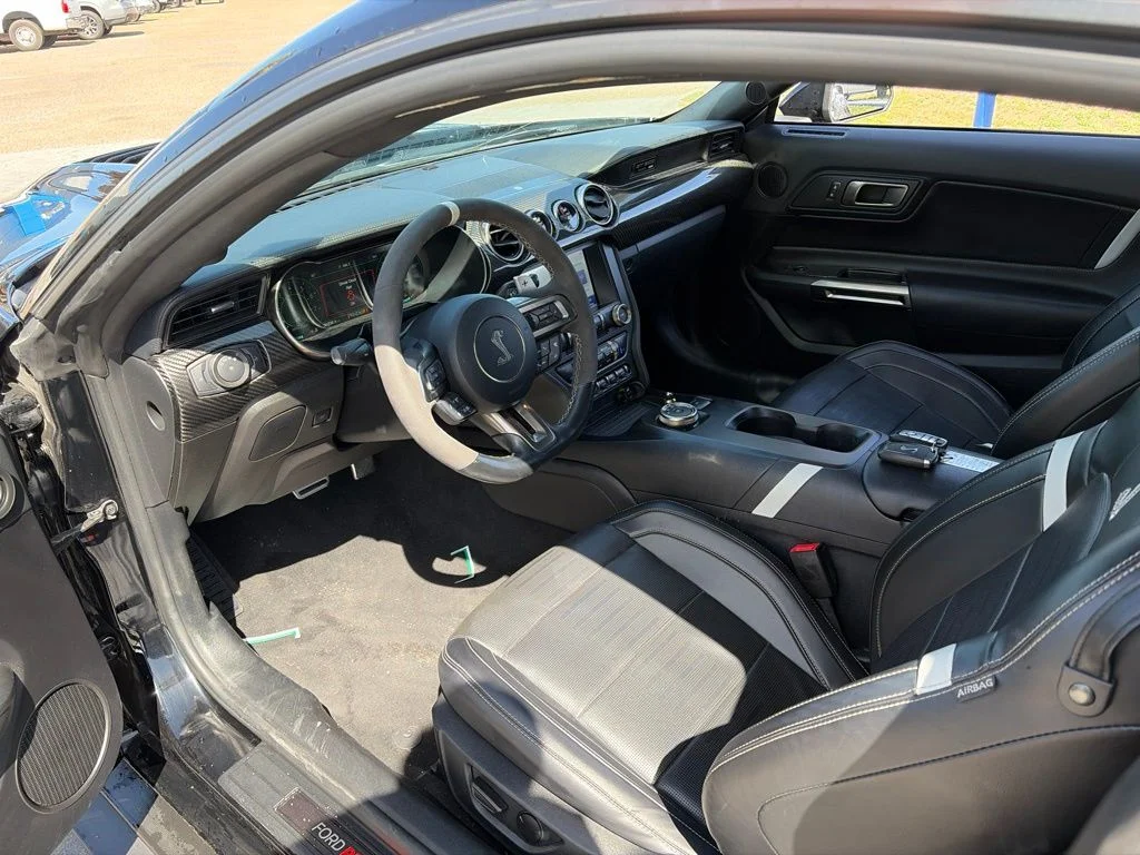Used 2022 Black Ford Shelby GT500 image 9
