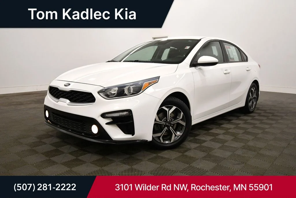 2019 Kia Forte LXS AT's photo