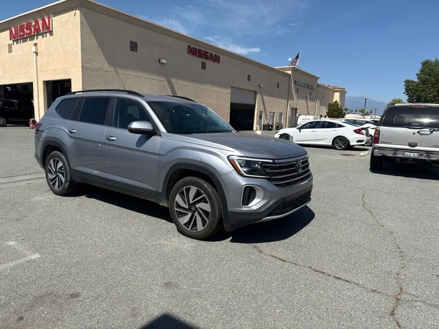 2024 Volkswagen Atlas 2.0T SE w/Technology