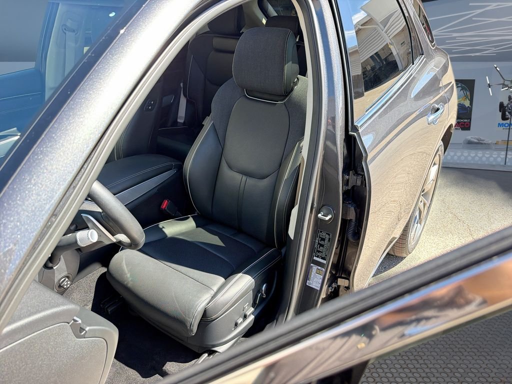 Certified Used 2023 Gray Genesis Advanced image 13