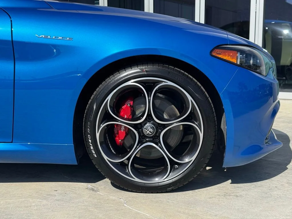 New 2026 Blue Metallic Alfa Romeo Base image 9