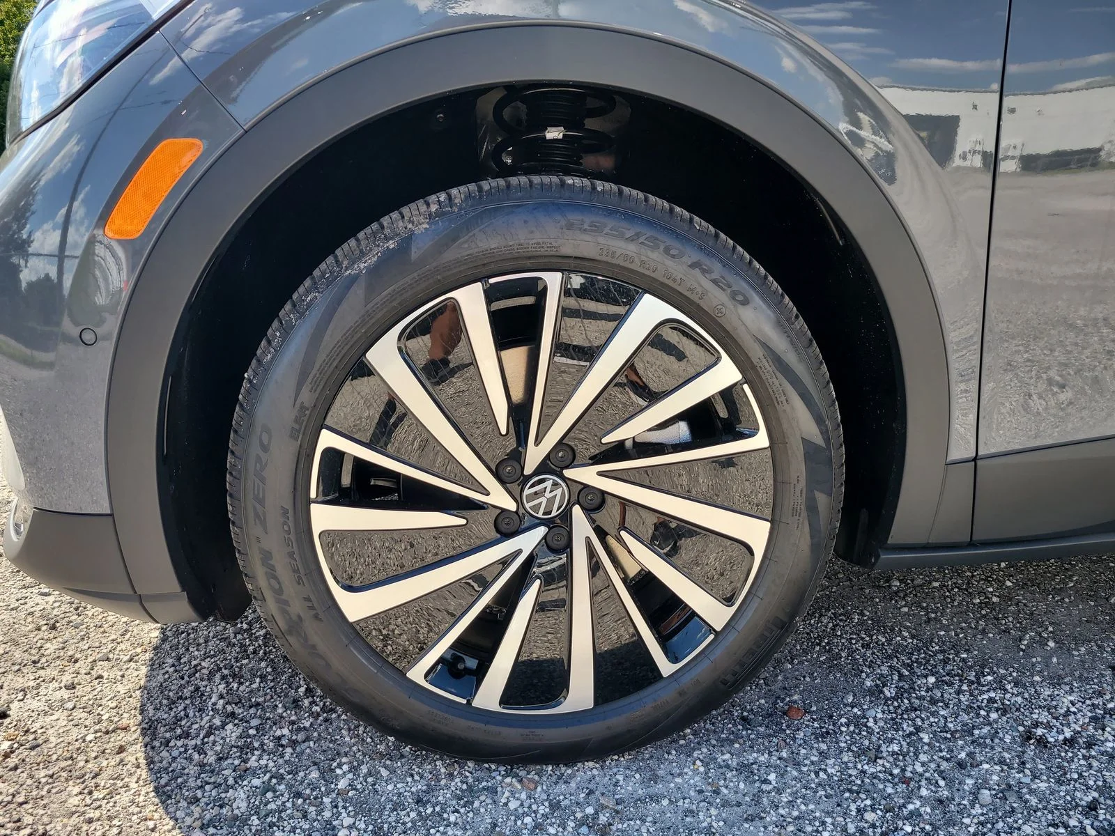 2025 Volkswagen ID.4 PRO - Photo 10
