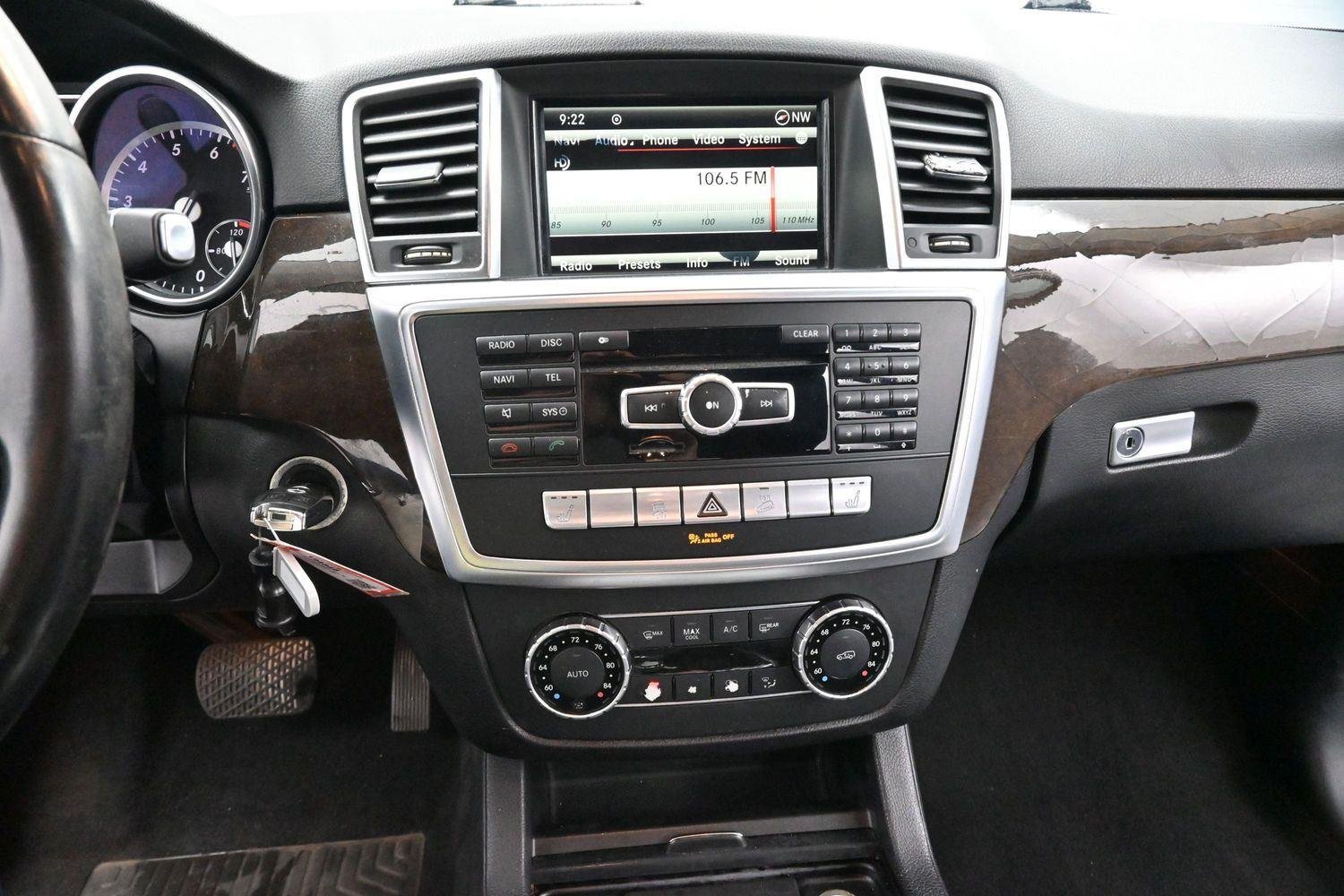 Used 2014 Steel Gray Metallic Mercedes-Benz ML 350 image 24
