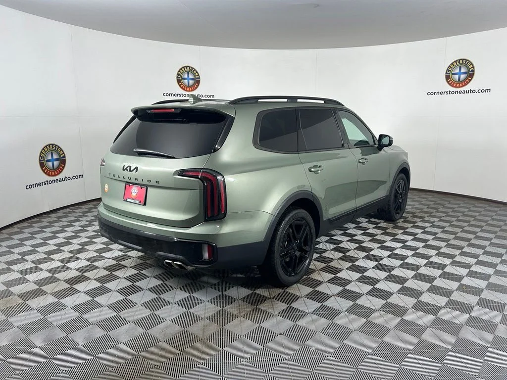 Certified Used 2025 Green Kia SX-Prestige X-Line image 19