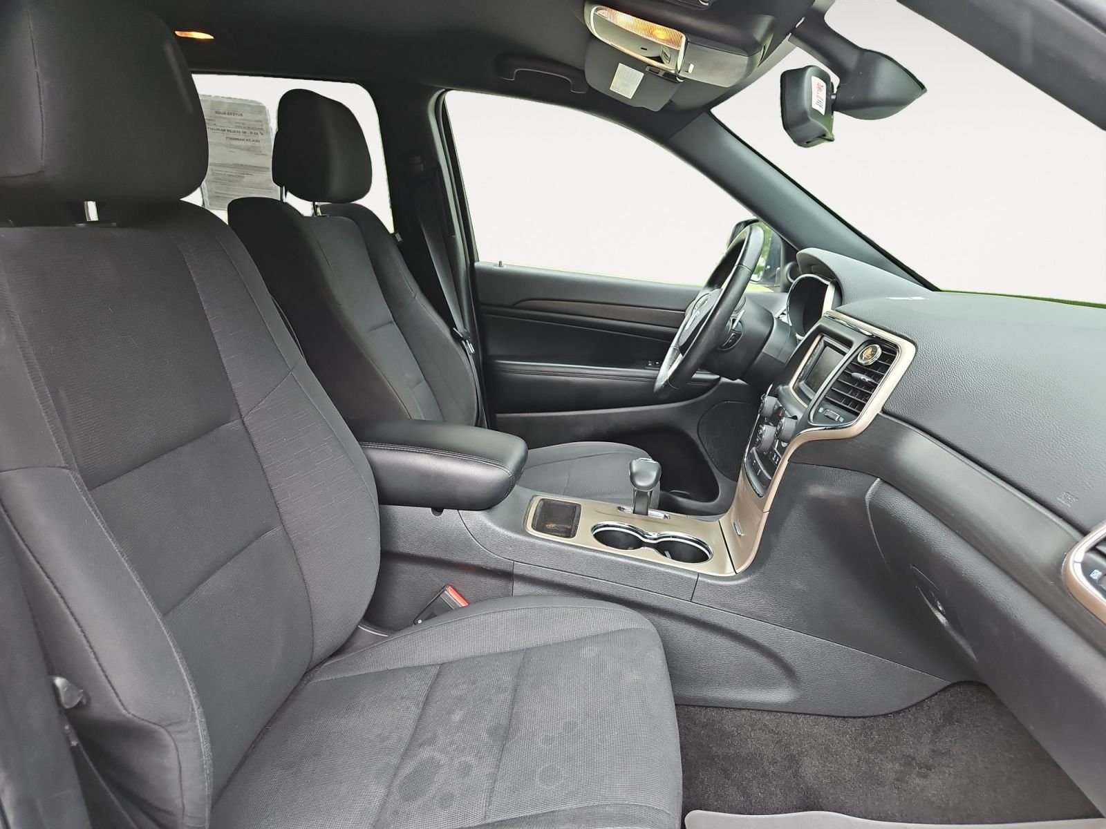 Used 2015 White Jeep Laredo image 15