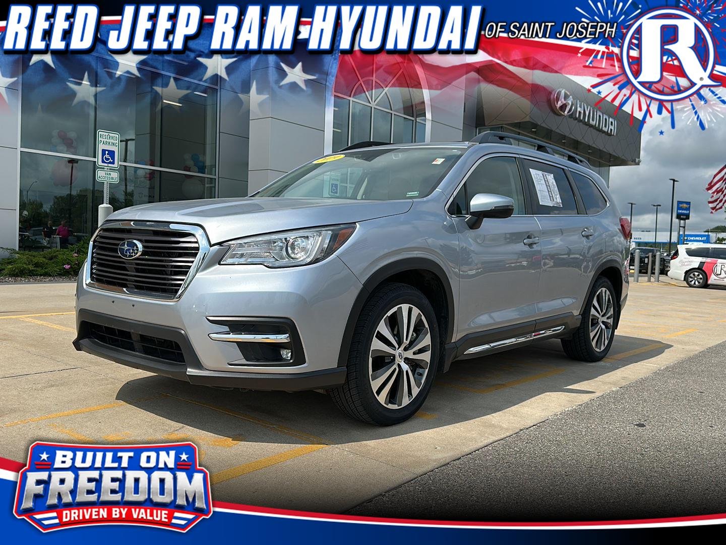 2019 Subaru Ascent Limited 7 Passenger's photo