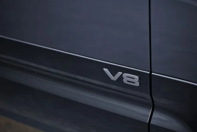 New 2026 Carpathian Grey Land Rover V8 image 15