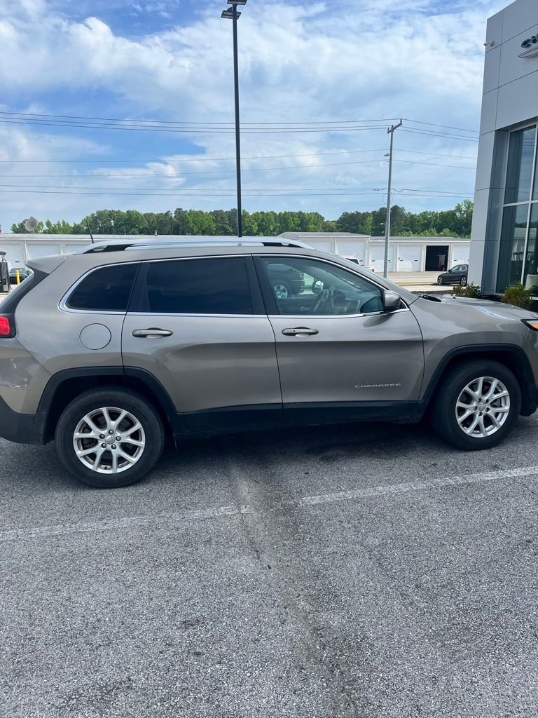 2017 Jeep Cherokee Latitude 4X4's photo