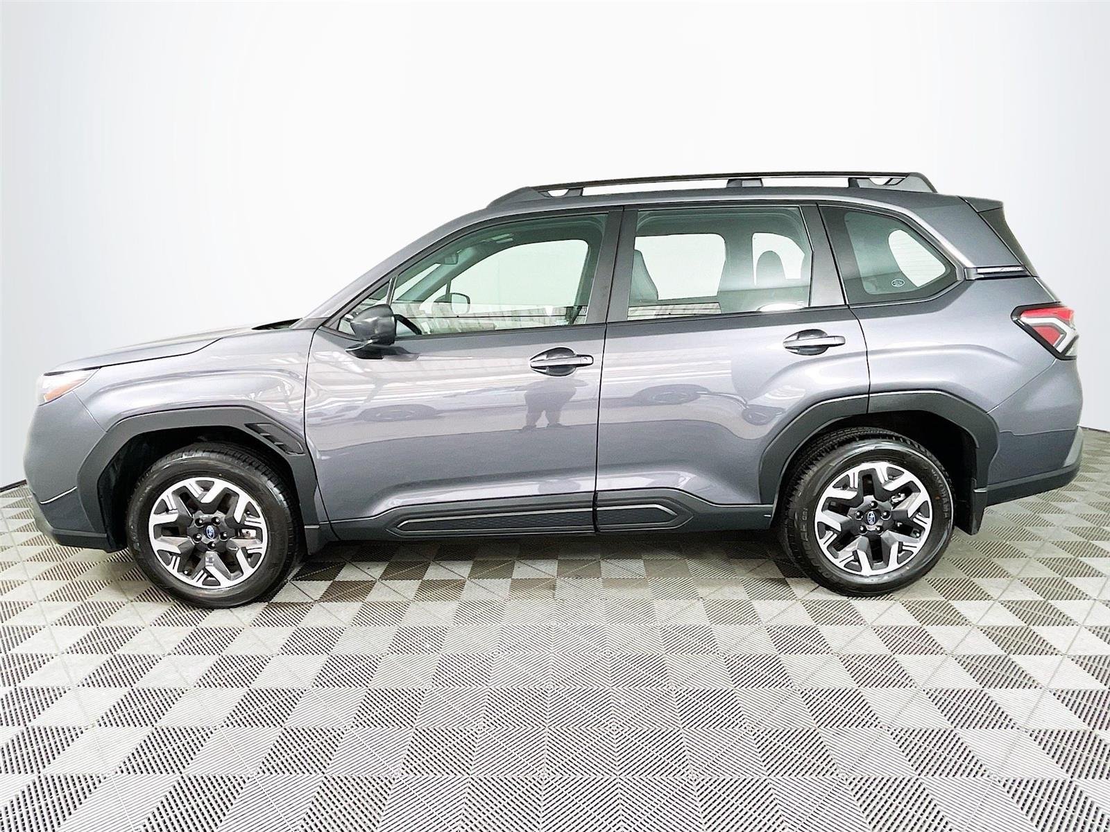 Used 2026 Magnetite Gray Metallic Subaru Base image 4