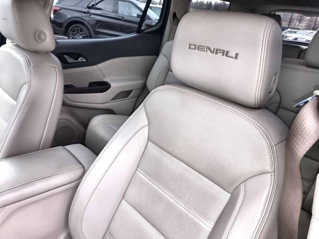 2023 GMC Acadia Denali - Photo 11