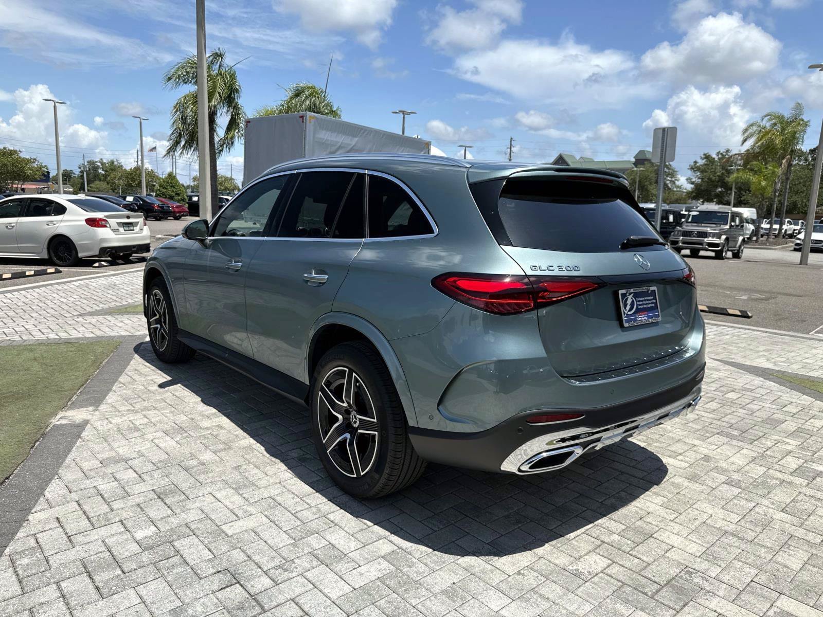New 2026 Silver Metallic Mercedes-Benz 300 SUV image 4