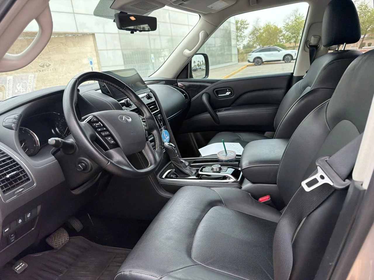 Certified Used 2024 Champagne Quartz INFINITI Luxe image 7