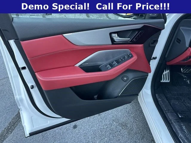 Used 2026 Platinum White Acura w/A-Spec Advance Package image 10