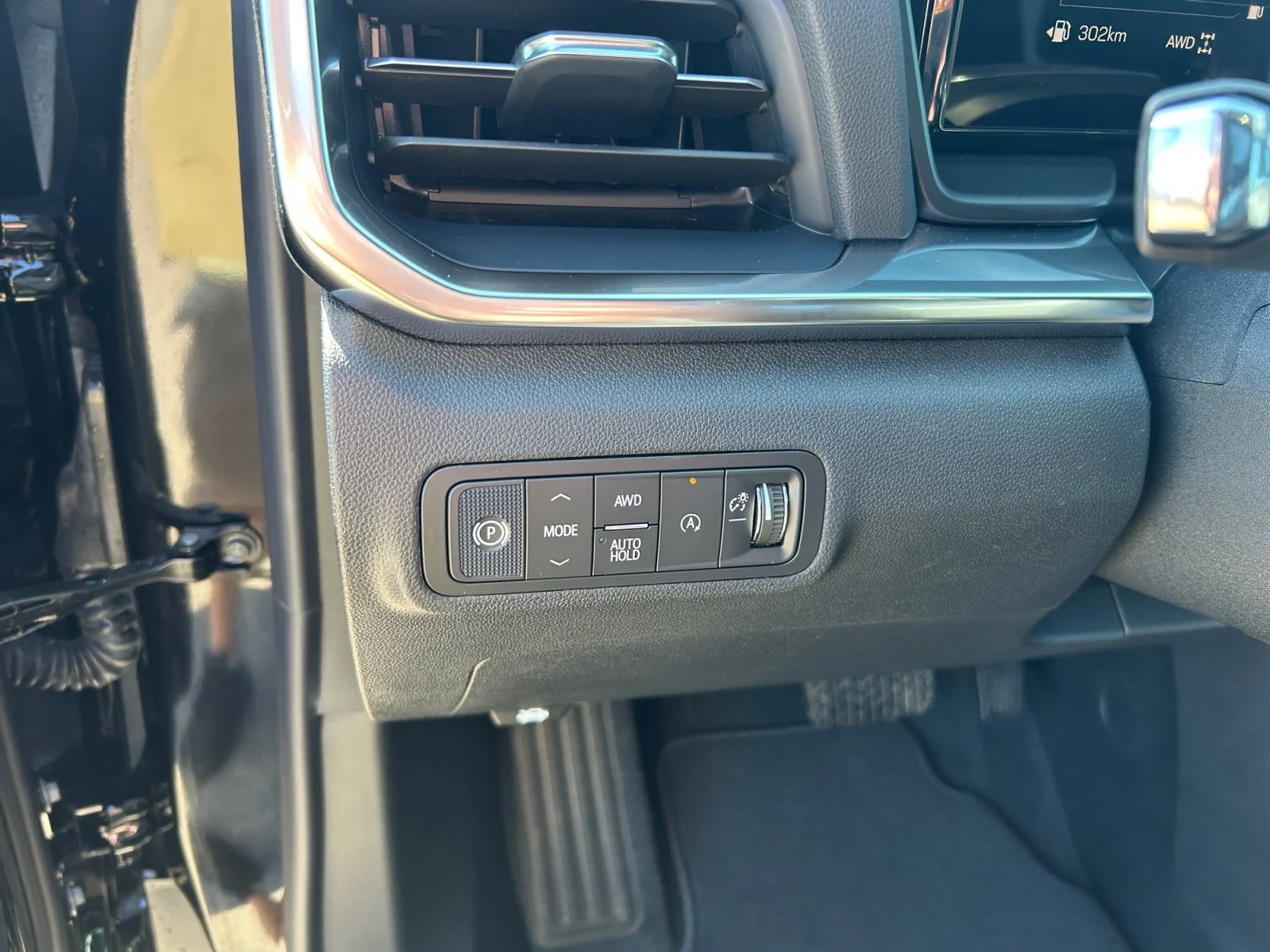 New 2027 Ebony Twilight Metallic GMC AWD Elevation image 16