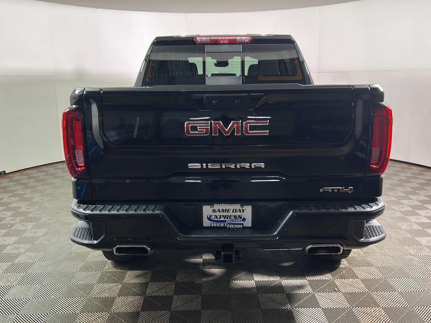 Used 2024 Onyx Black GMC AT4 image 7