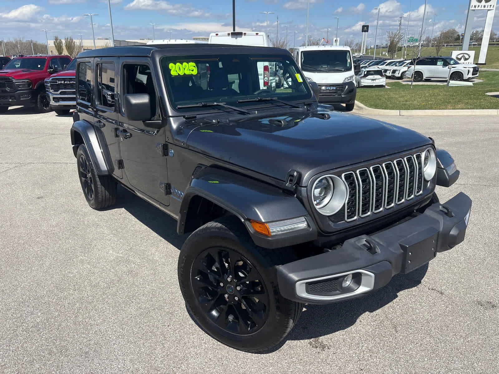 Used 2025 Jeep Wrangler 4xe Sahara 4XE with VIN 1C4RJXP66SW600822 for sale in Kansas City