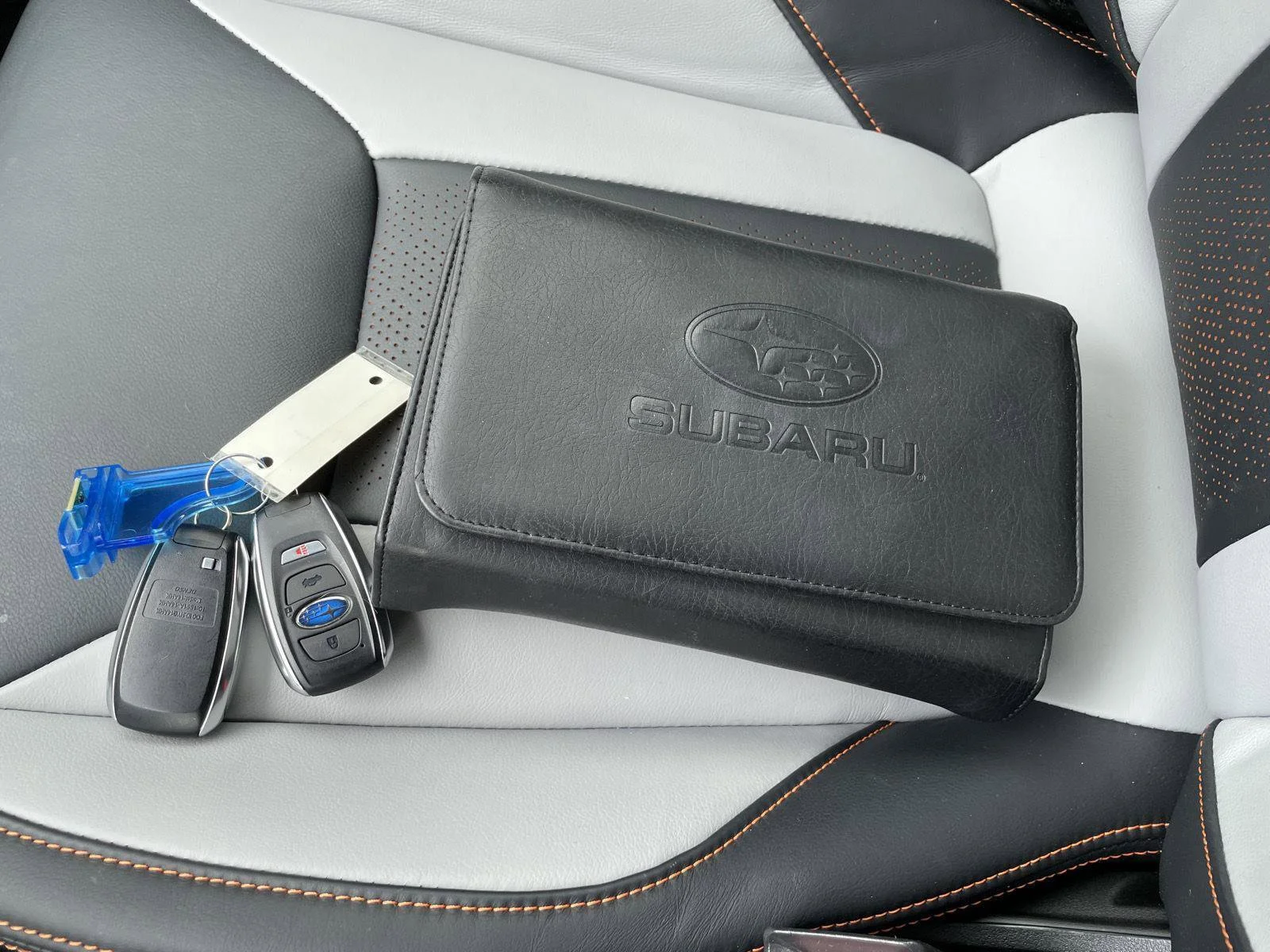 Certified Used 2023 Crystal White Pearl Subaru Limited image 6