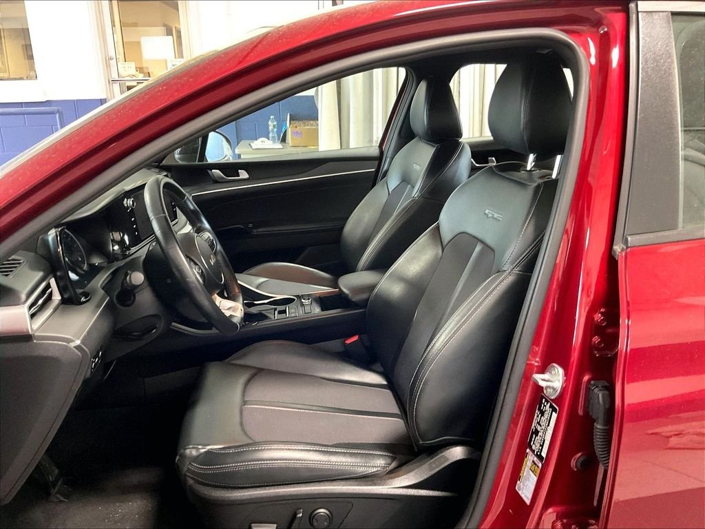 Used 2022 Red Kia GT-Line image 10