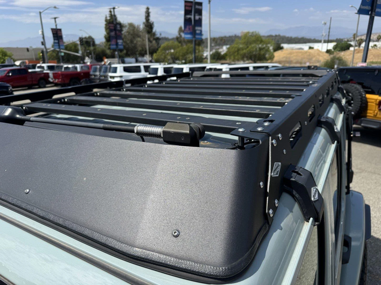 Certified Used 2023 Earl Clearcoat Jeep Rubicon 392 image 30