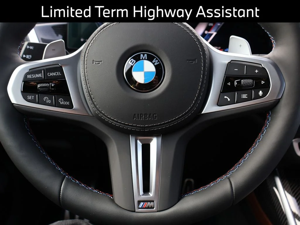 New 2026 White BMW M60i image 29