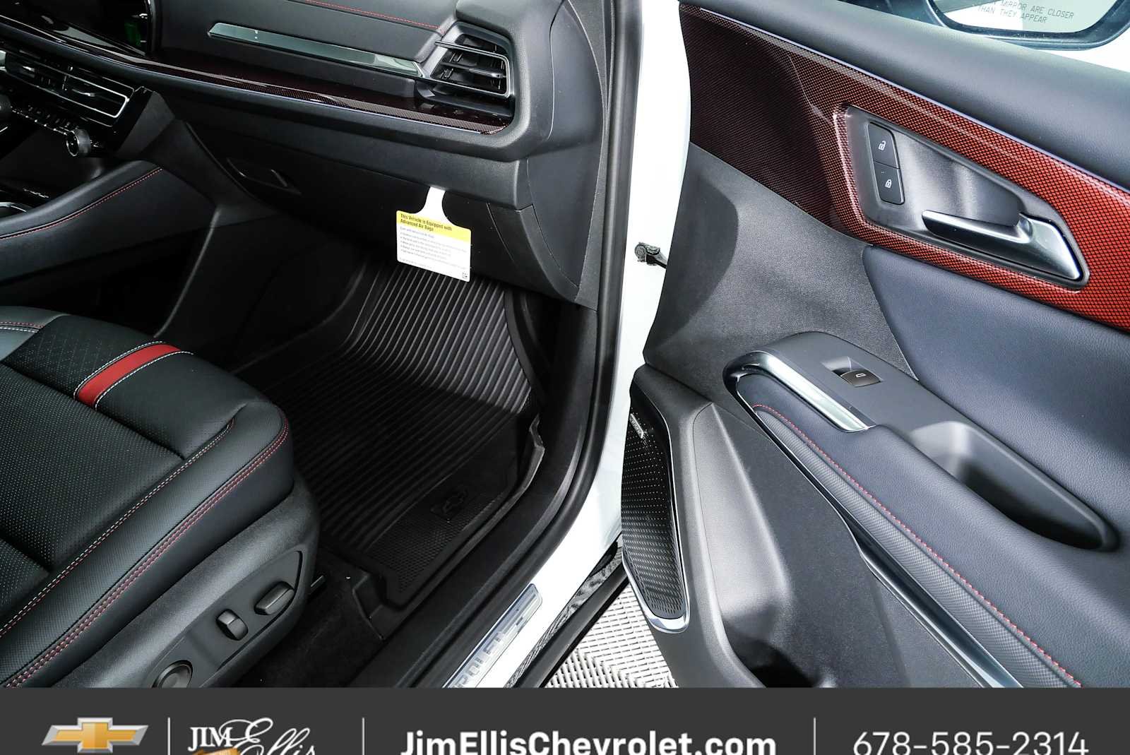 New 2026 Polar White Tricoat Chevrolet RS image 26