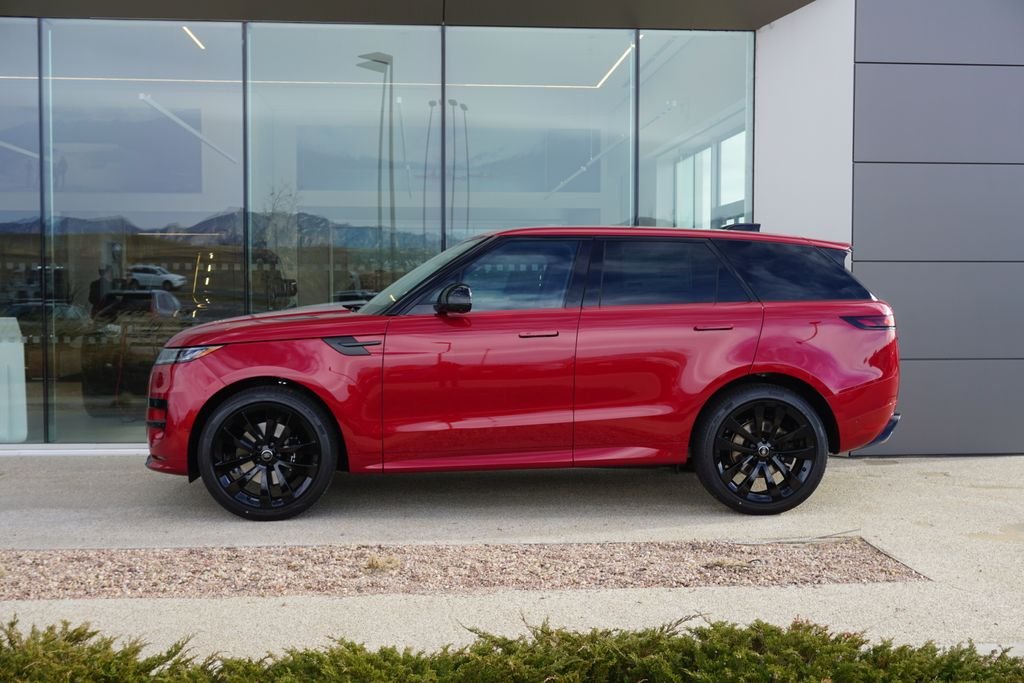 New 2025 Firenze Red Land Rover Dynamic SE image 8