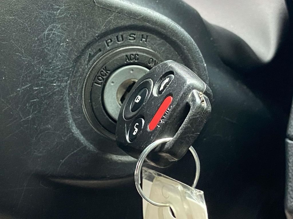 Used 2019 Gray Subaru Base image 33