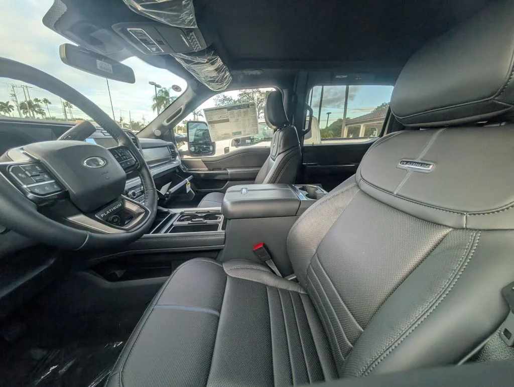 2026 Ford F-250 Super Duty Platinum - Photo 7