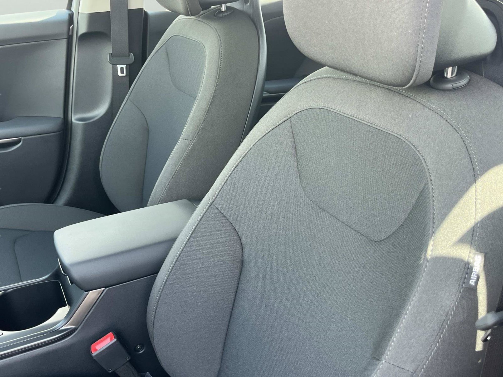 New 2026 Steel Gray Kia LXS image 22