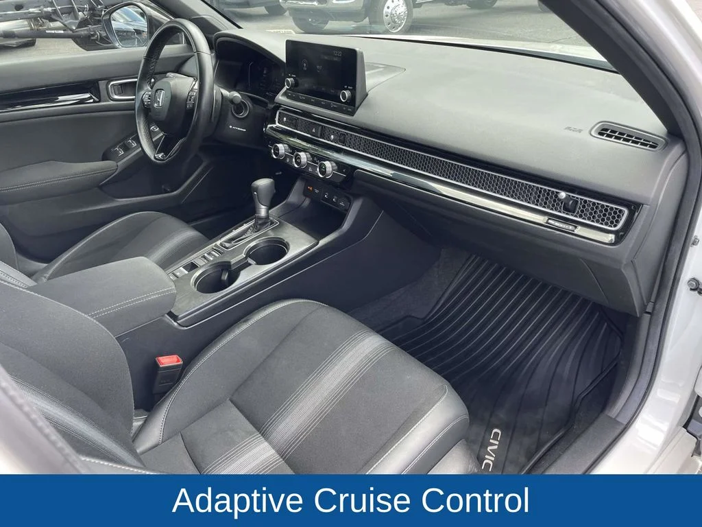 Certified Used 2025  Honda Sport image 14