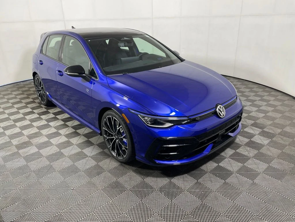 2026 Volkswagen Golf R Golf R 4-door DSG's photo