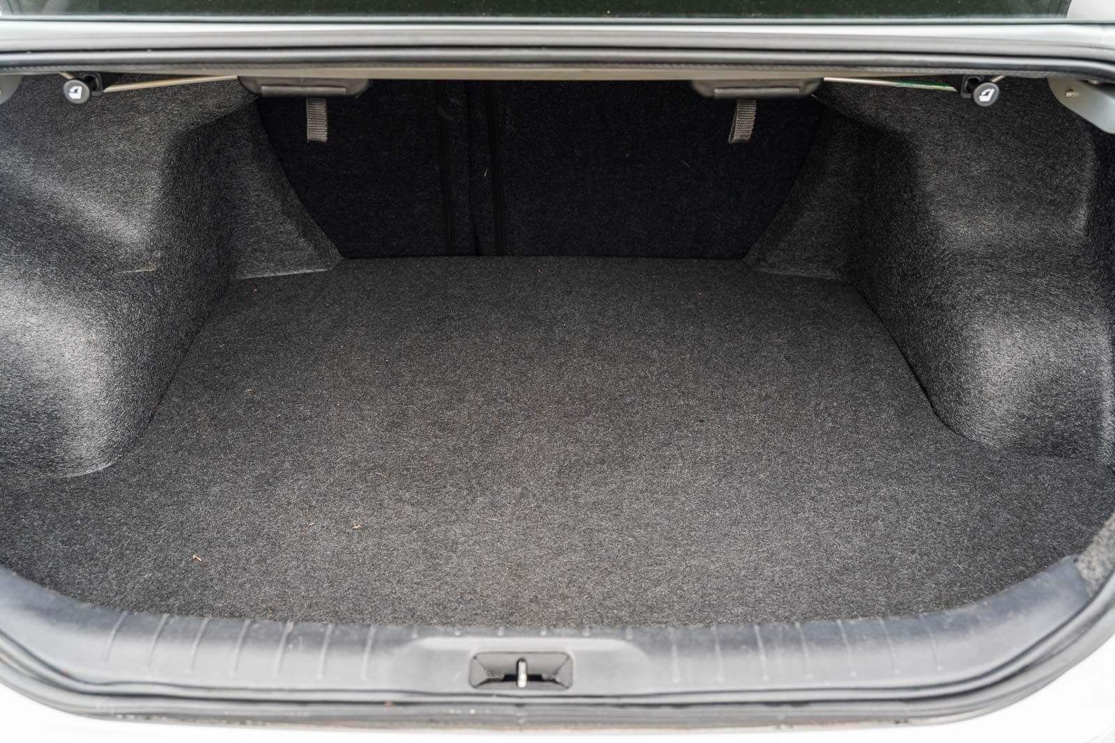 2024 Nissan Altima SV - Photo 16