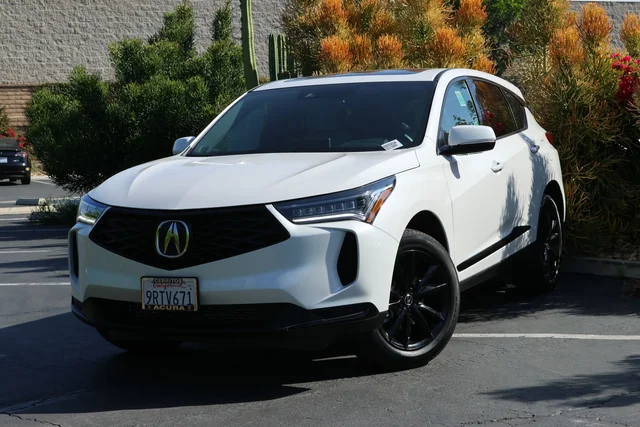 2025 Acura RDX SH-AWD's photo