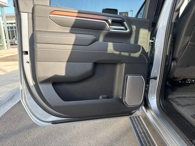 2026 GMC Sierra 2500HD Denali - Photo 17