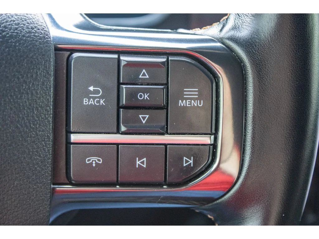Used 2023 Agate Black Metallic Ford Platinum image 42