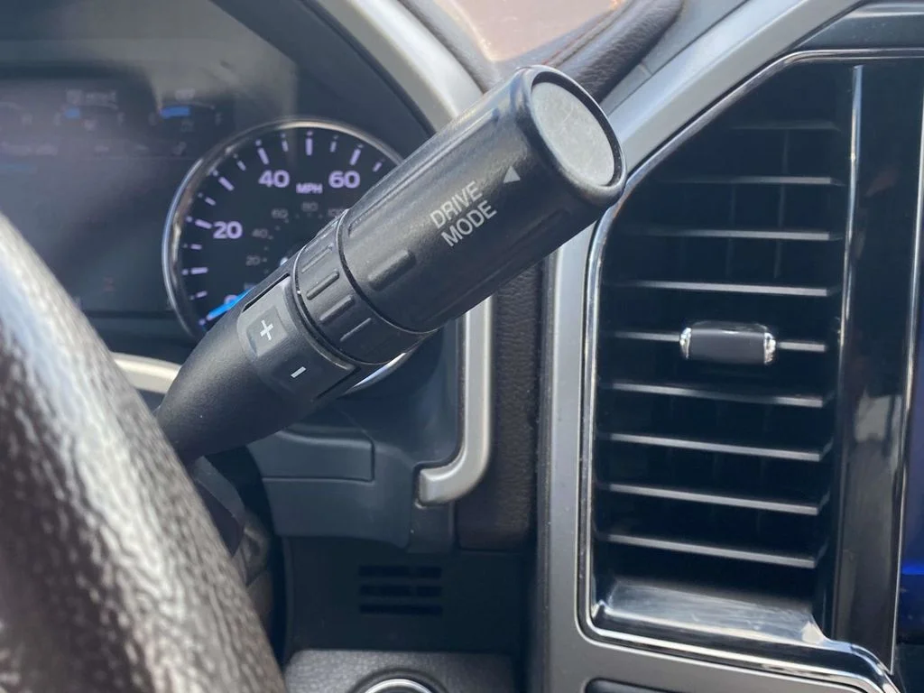 Used 2022 Black Ford King Ranch image 29
