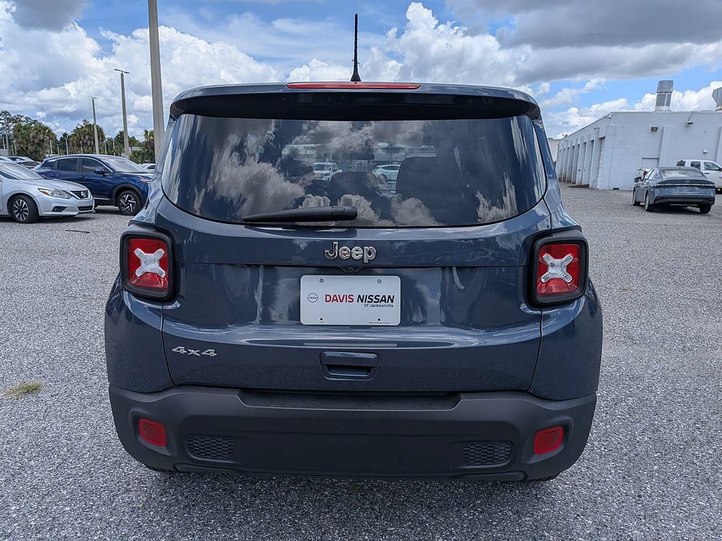 2023 Jeep Renegade Latitude - Photo 4