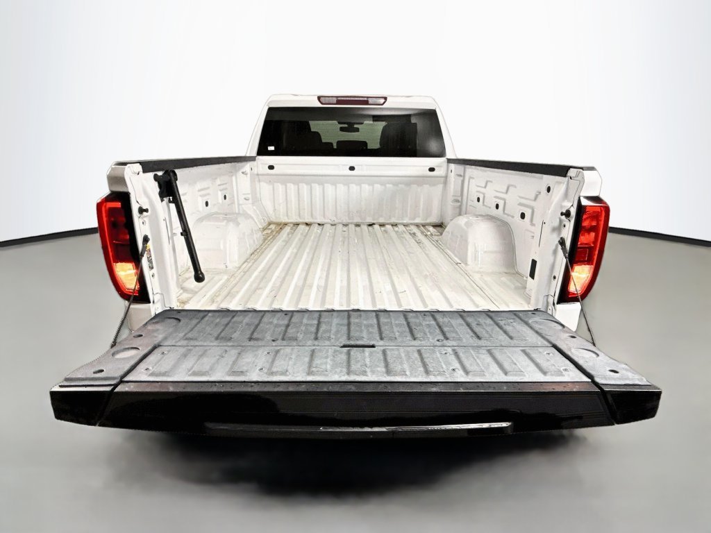 Used 2022 SUMMIT WHITE GMC Elevation image 23