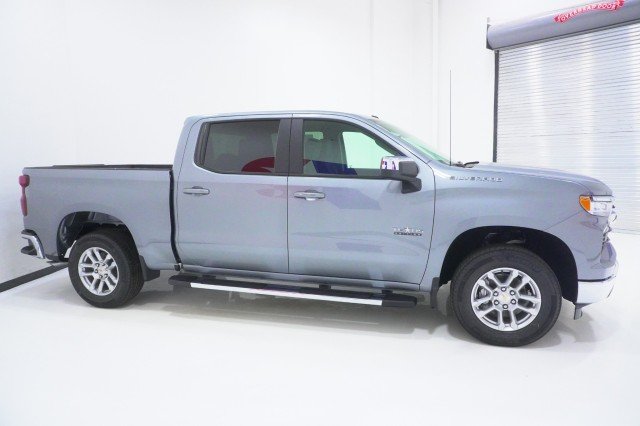 2026 Chevrolet Silverado 1500 LT - Photo 4